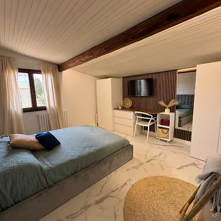 Apartment Three-room 200 Meters From The Sea!