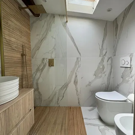 Three-room 200 Meters From The Sea! Apartment *