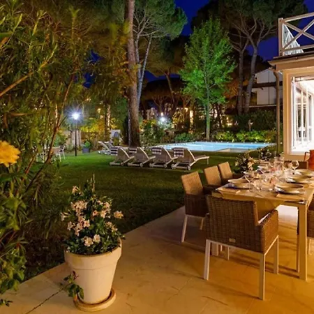 Villa With Private Pool 200 Meters From The Sea! Marina Di Pietrasanta - Forte Dei Marmi * Марина-ди-Пьетрасанта