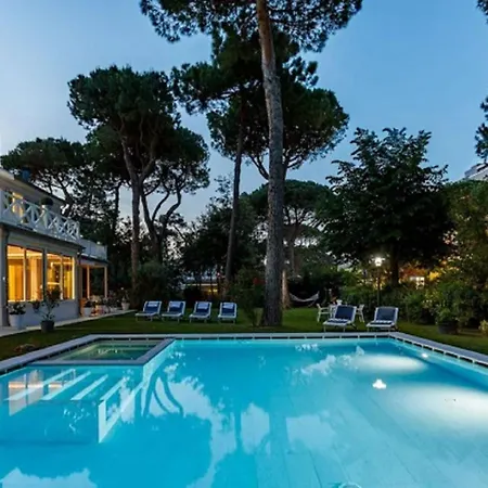 Villa With Private Pool 200 Meters From The Sea! Marina Di Pietrasanta - Forte Dei Marmi