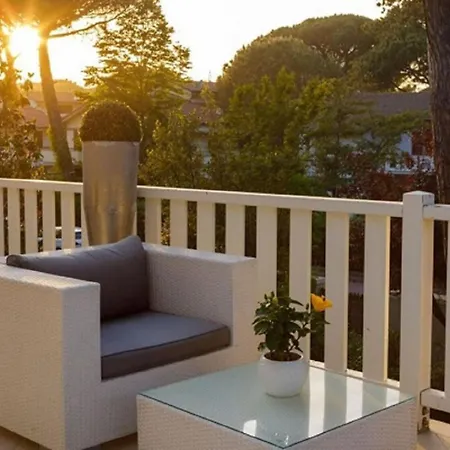 Apartment Villa With Private Pool 200 Meters From The Sea! Marina Di Pietrasanta - Forte Dei Marmi