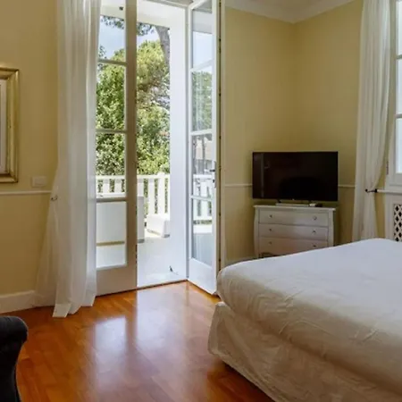 Villa With Private Pool 200 Meters From The Sea! Marina Di Pietrasanta - Forte Dei Marmi Apartment Marina di Pietrasanta